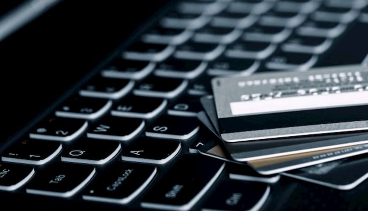cartao-de-credito-black