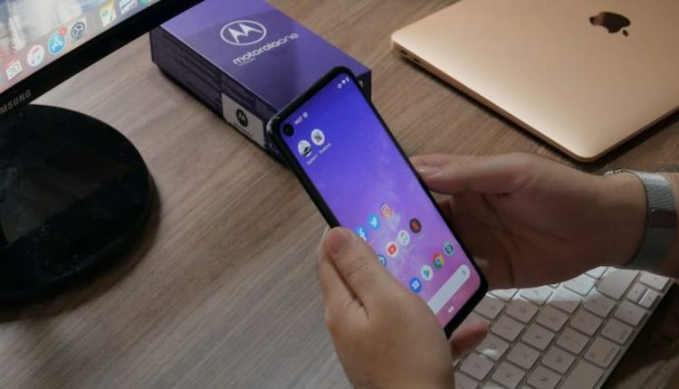 Motorola One Vision